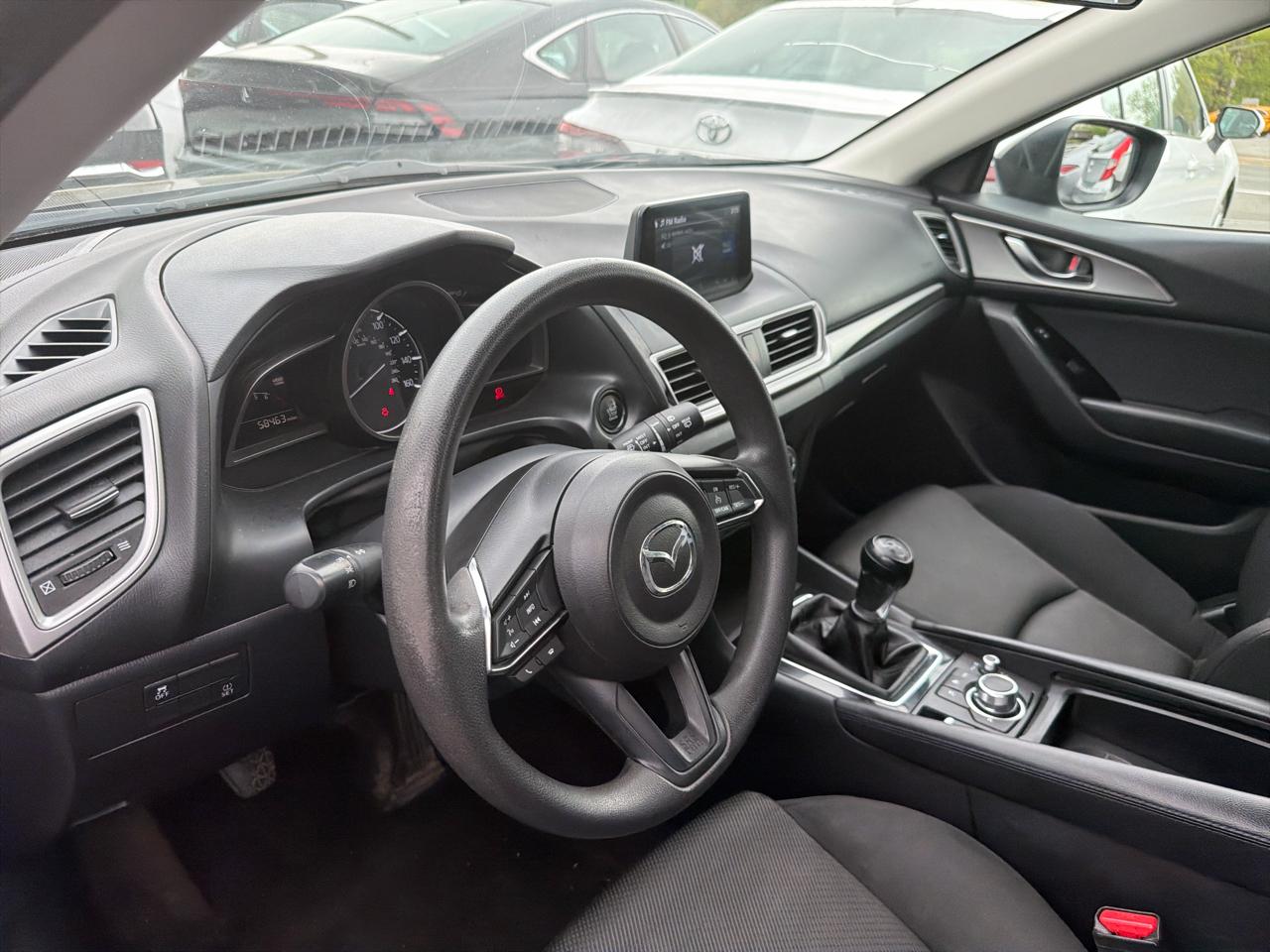 Mazda Mazda3 5-Door Sport Manual 2018