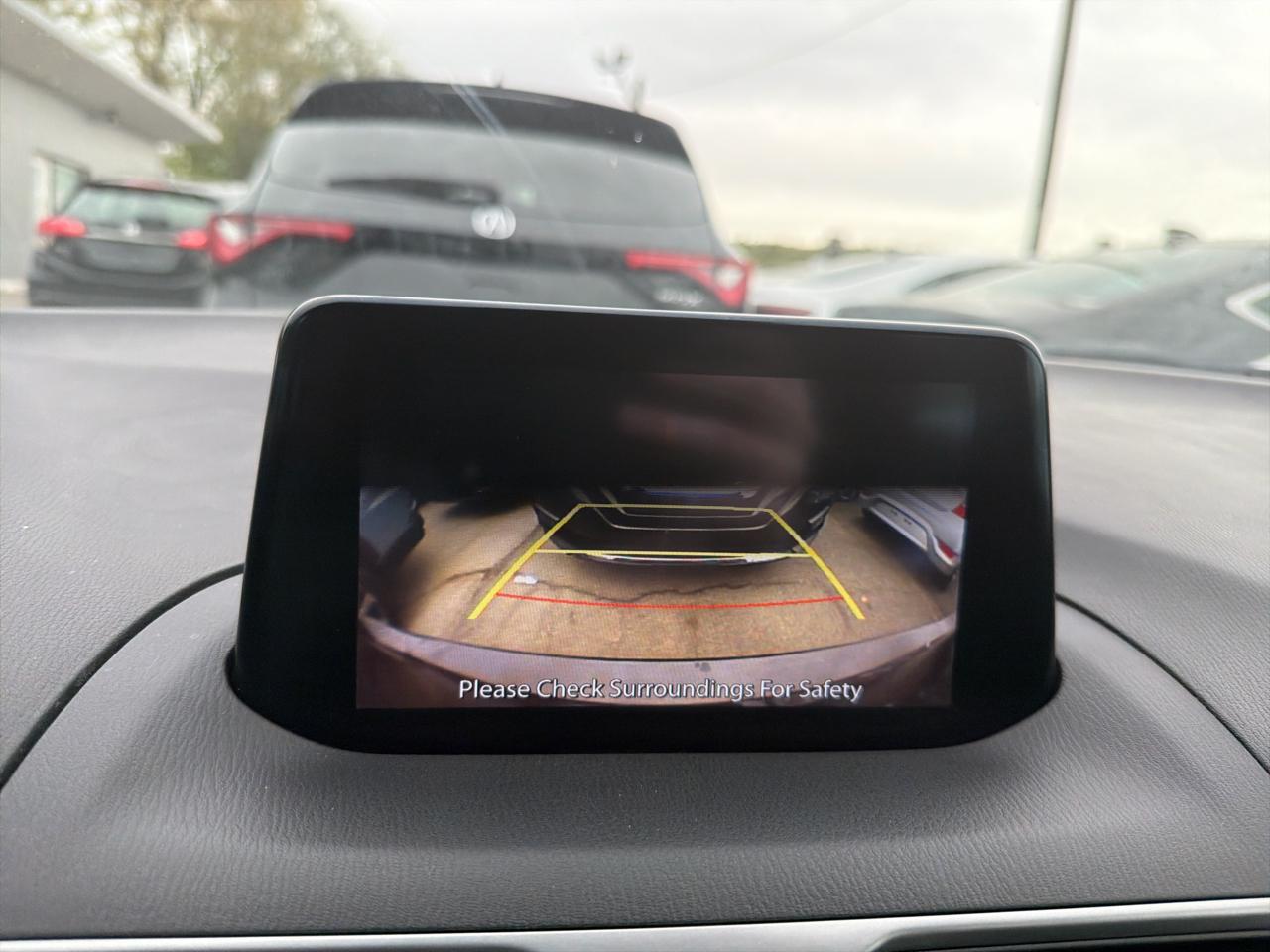 Mazda Mazda3 5-Door Sport Manual 2018