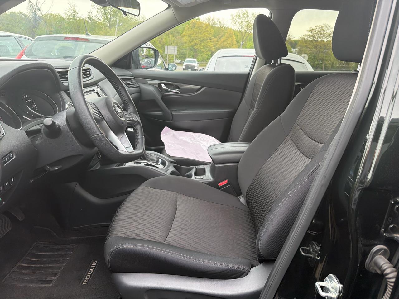 Nissan Rogue AWD SV 2020