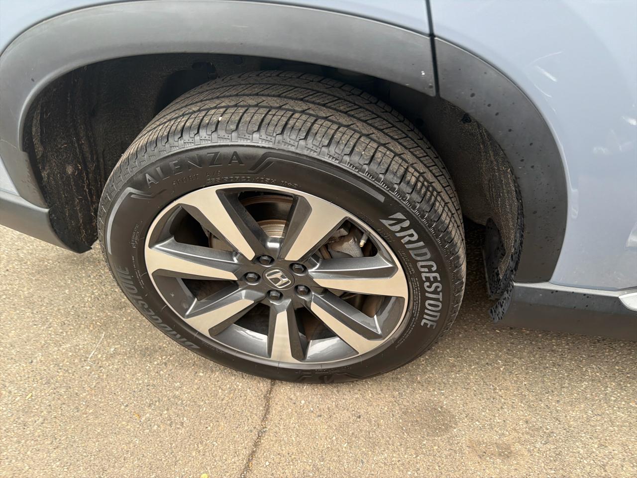 Honda Pilot Elite AWD 2023