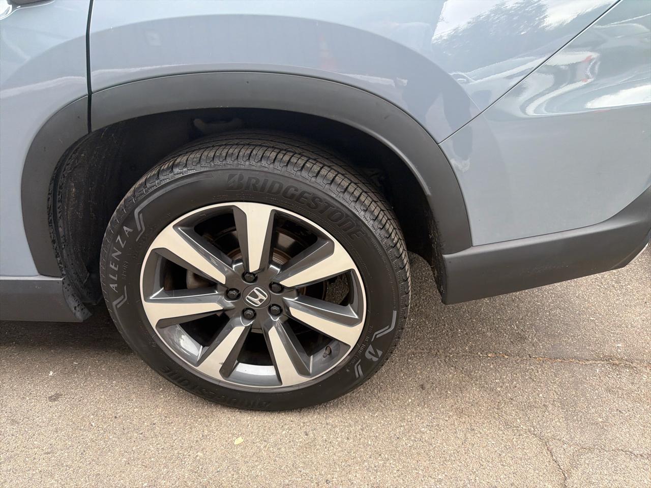 Honda Pilot Elite AWD 2023