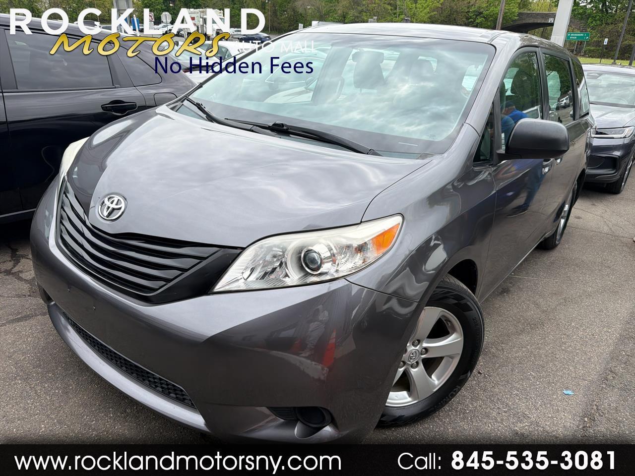Toyota Sienna 5dr 7-Pass Van L FWD (Natl) 2015