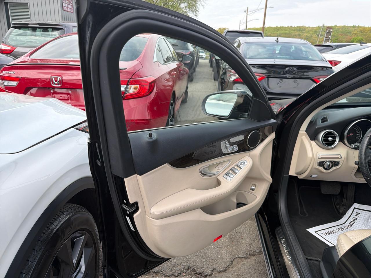 Mercedes-Benz C-Class 4dr Sdn C 300 4MATIC 2016