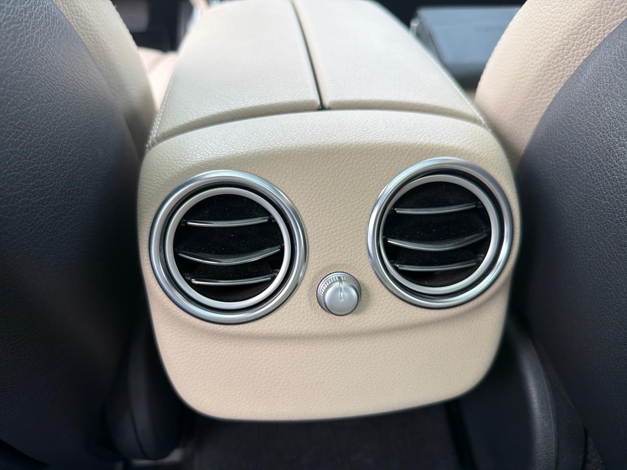 Mercedes-Benz C-Class 4dr Sdn C 300 4MATIC 2016