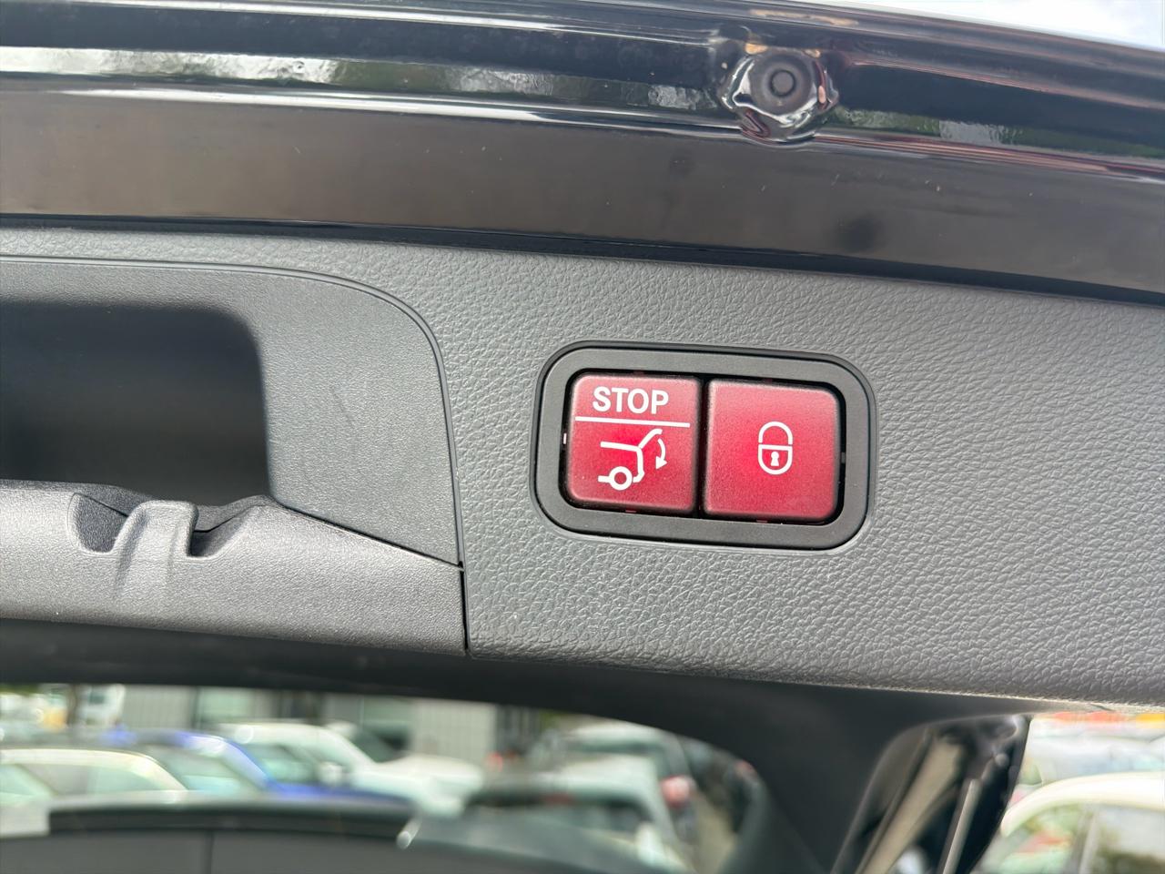 Mercedes-Benz GLC GLC 300 4MATIC SUV 2020