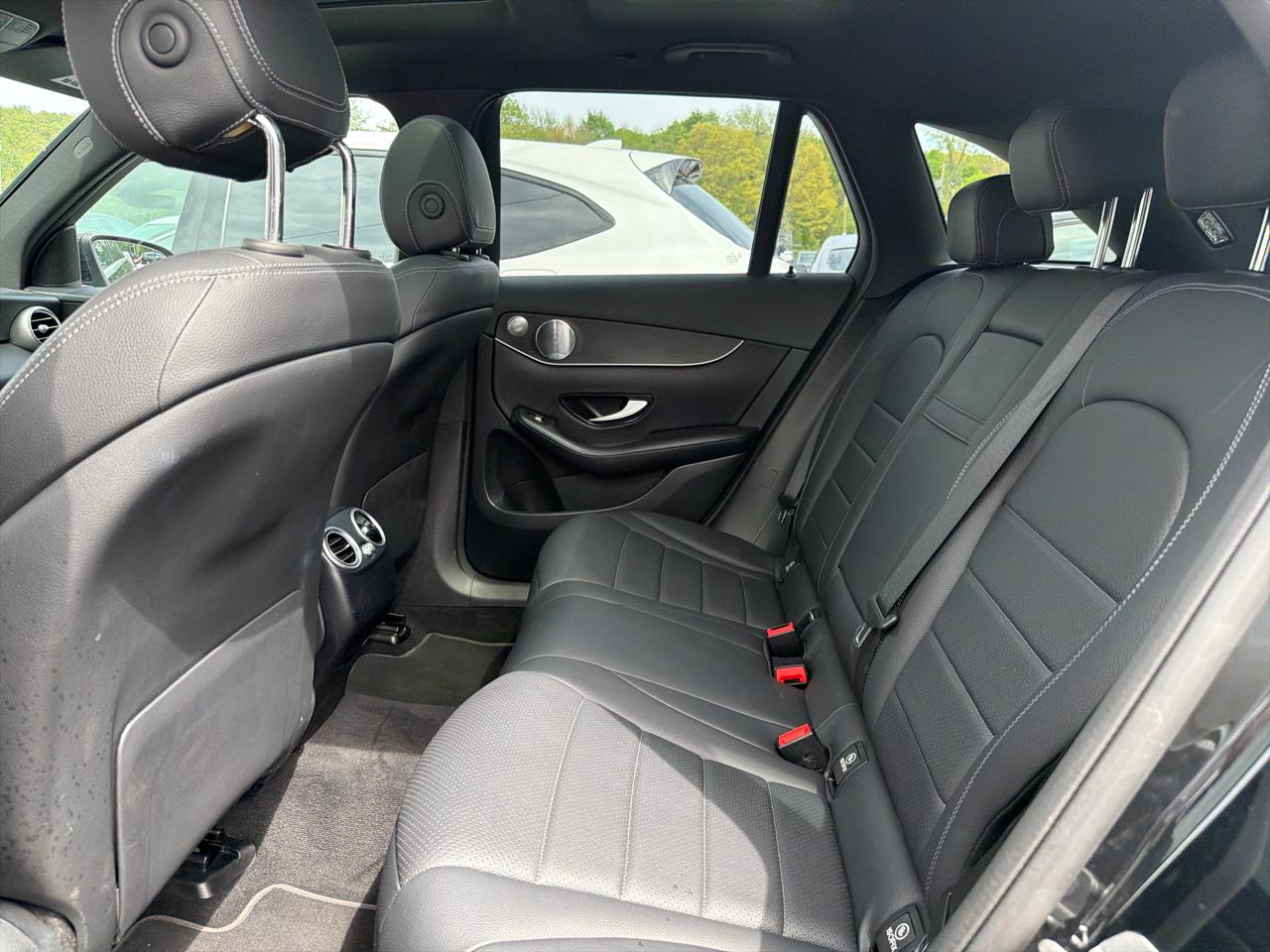 Mercedes-Benz GLC GLC 300 4MATIC SUV 2020