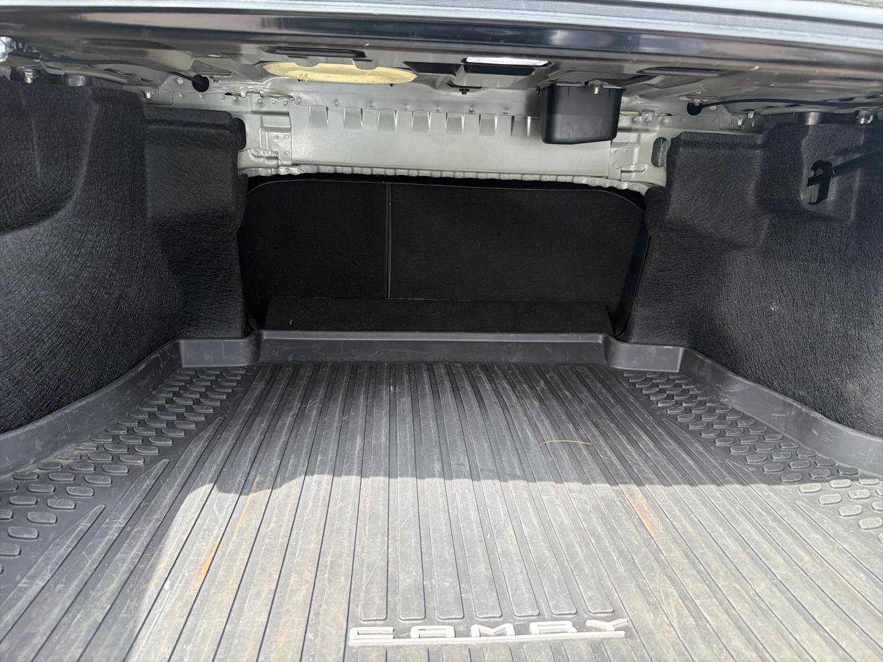 Toyota Camry SE Auto AWD (Natl) 2023