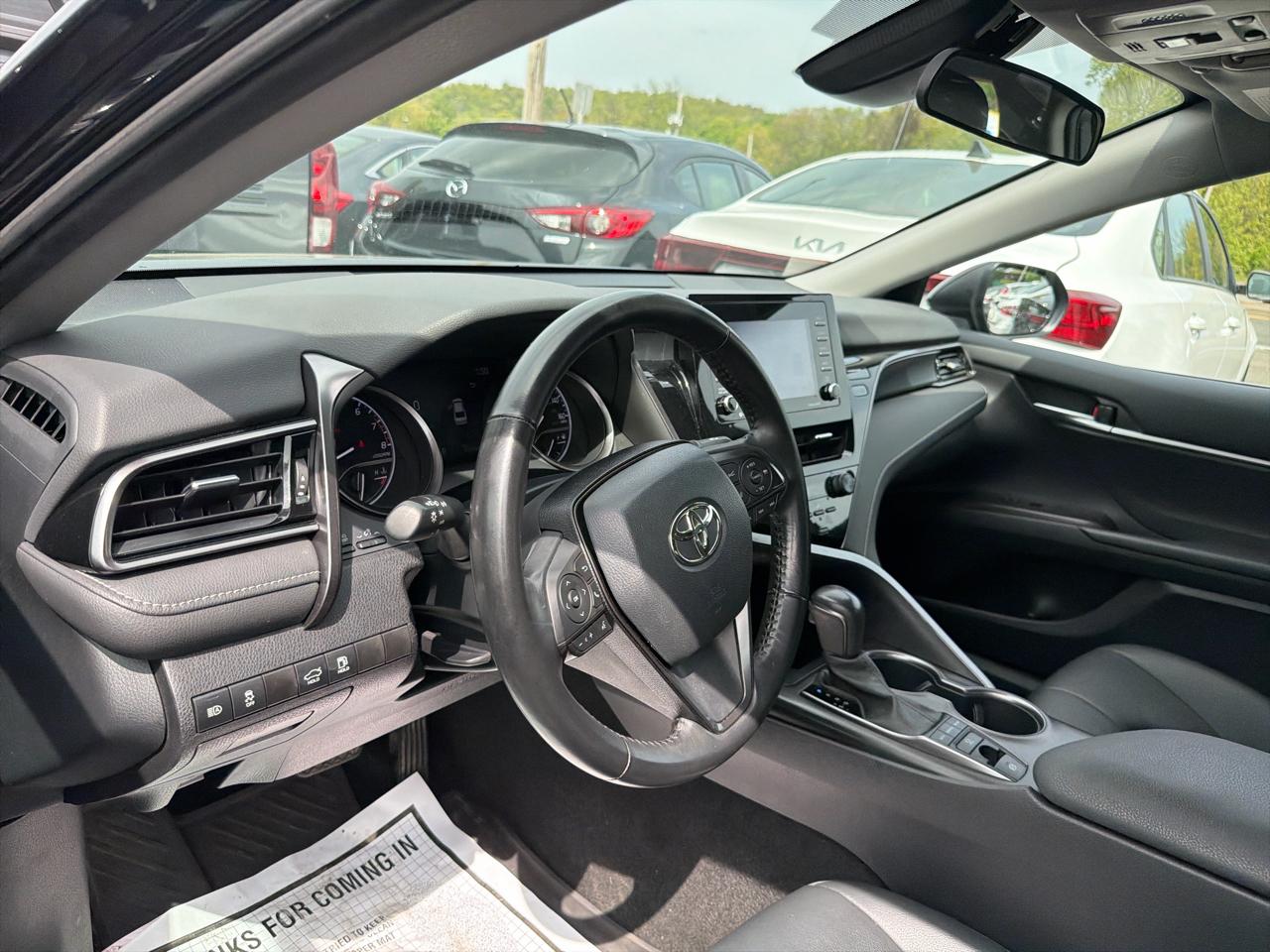 Toyota Camry SE Auto AWD (Natl) 2023