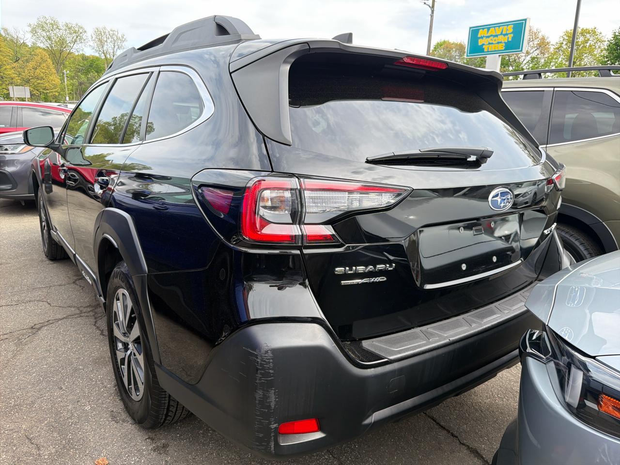 Subaru Outback Premium CVT 2023