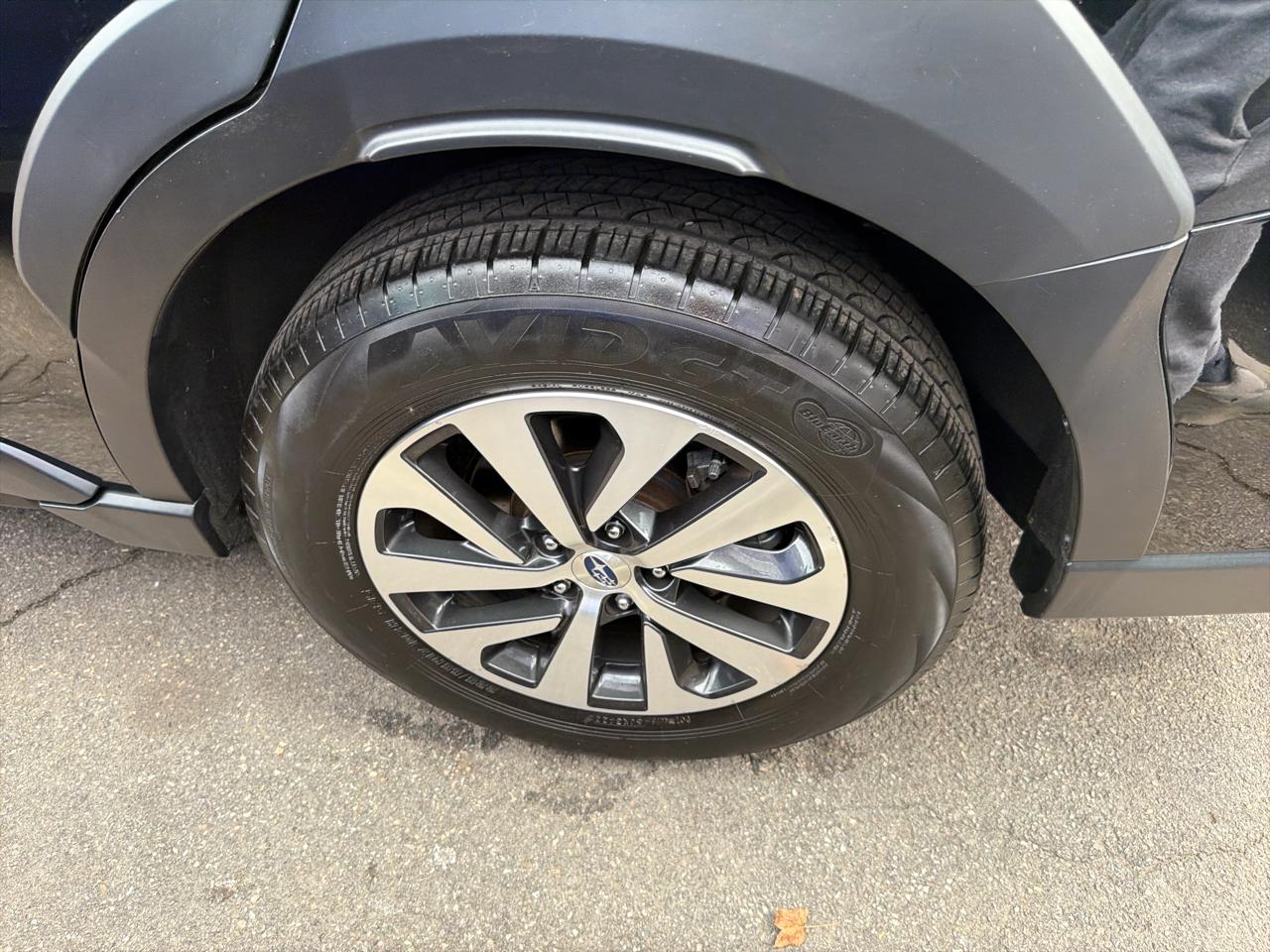 Subaru Outback Premium CVT 2023