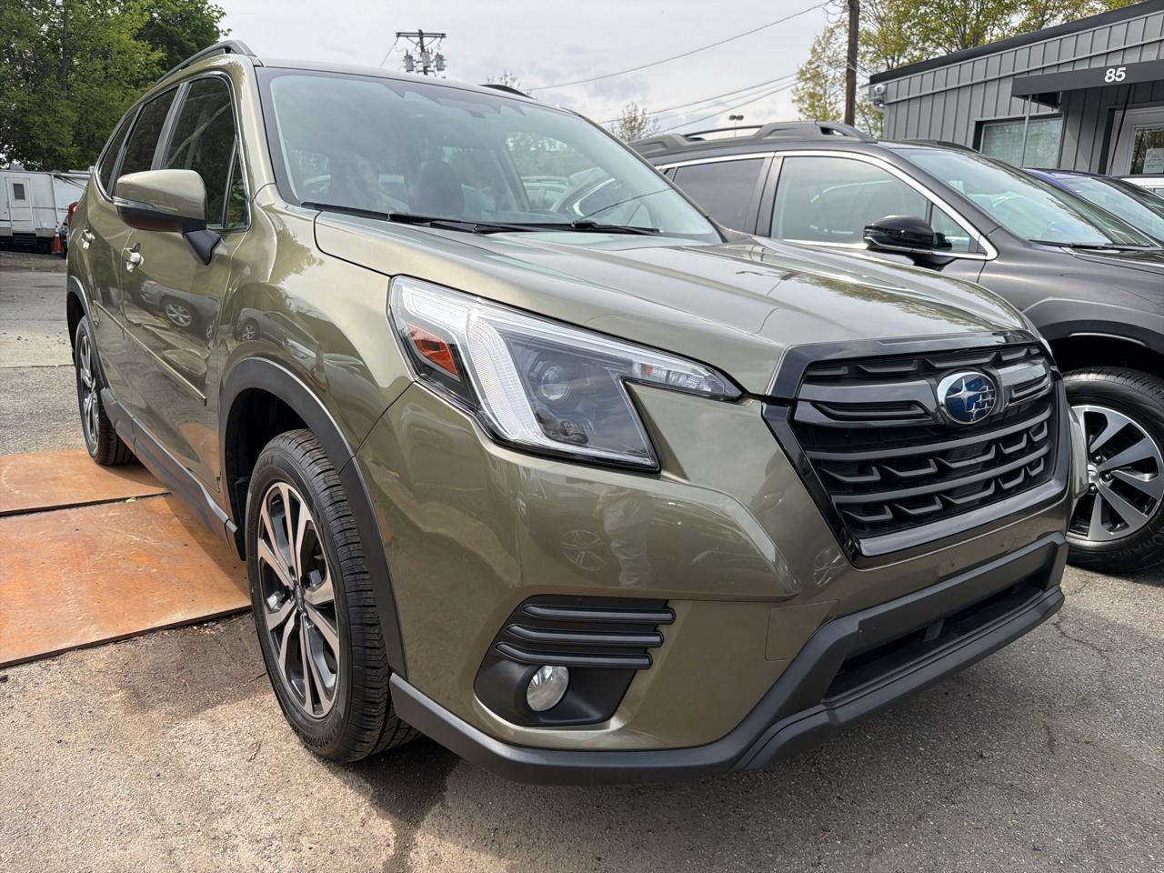 Subaru Forester Limited CVT 2023