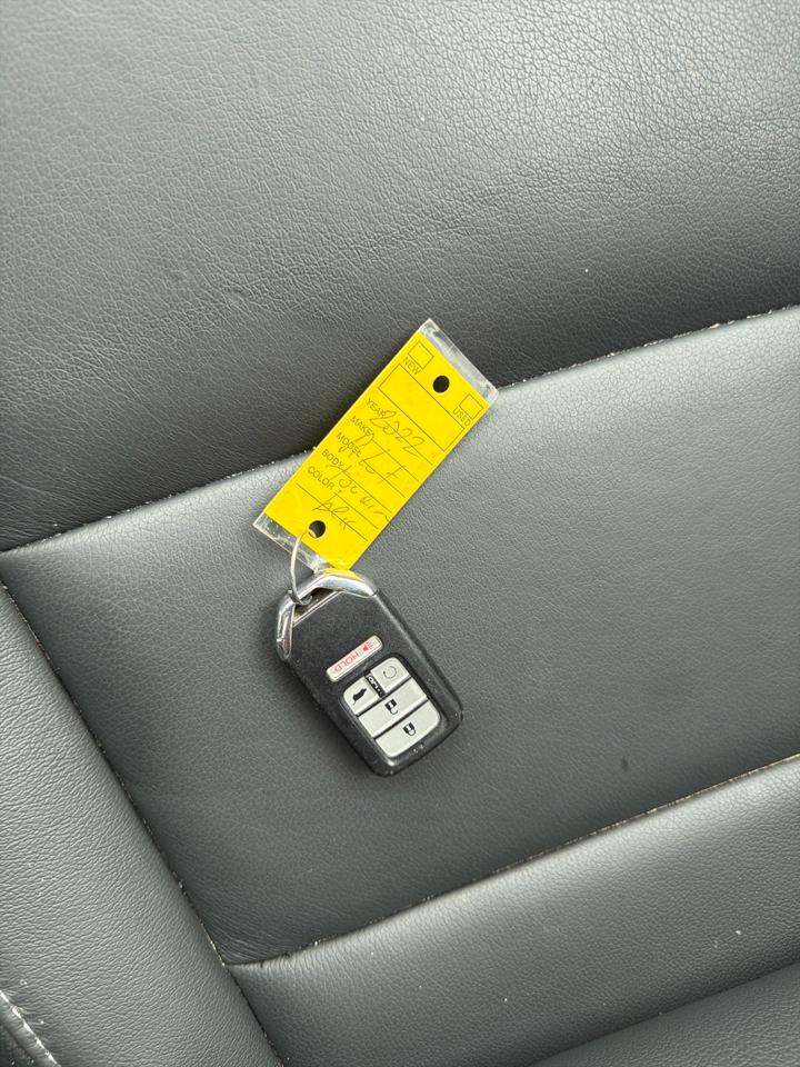 Honda Pilot Touring 8-Passenger AWD 2022