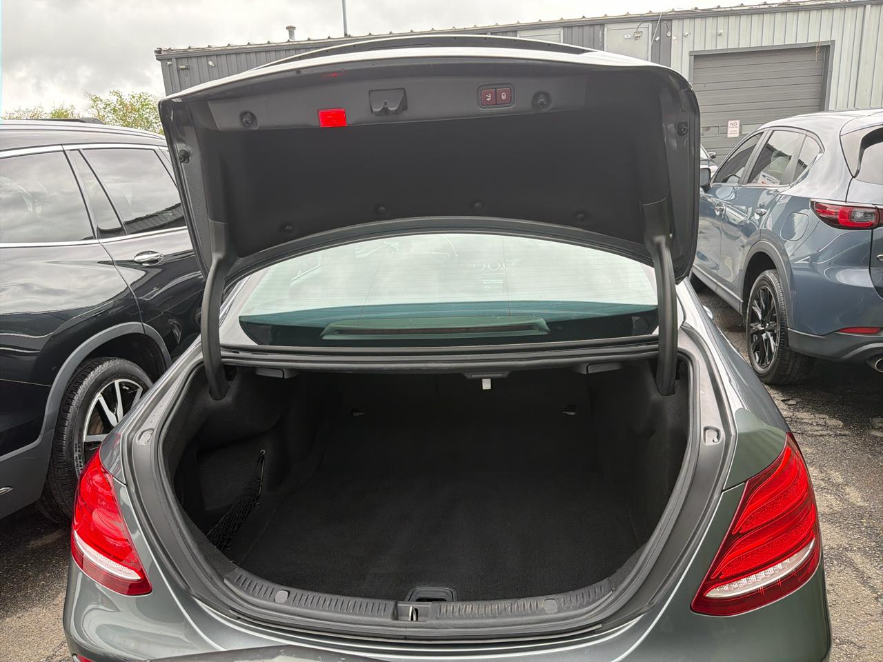 Mercedes-Benz E-Class E 300 4MATIC Sedan 2018