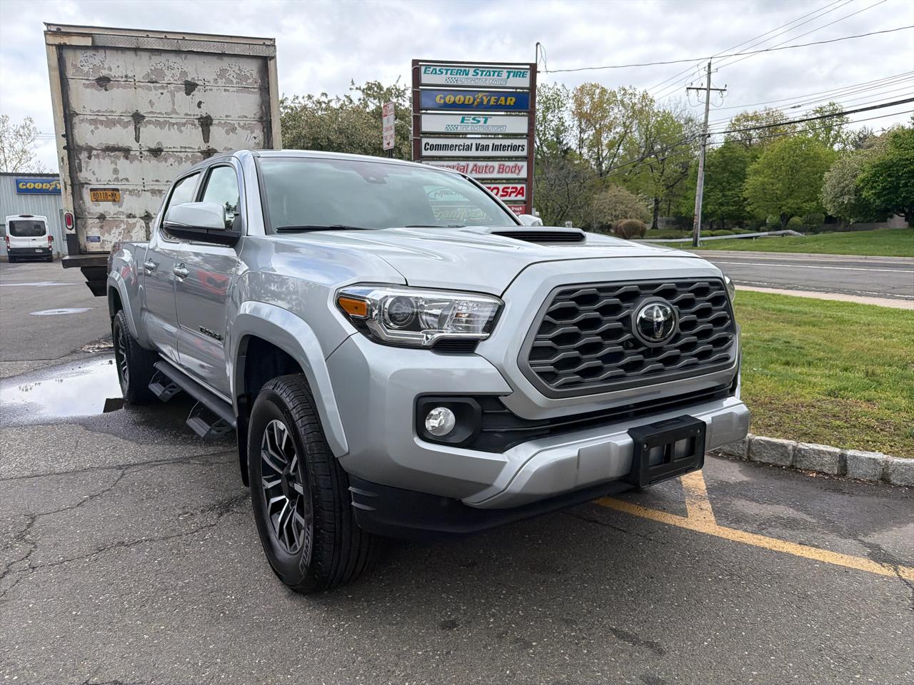 Toyota Tacoma 4WD  2023
