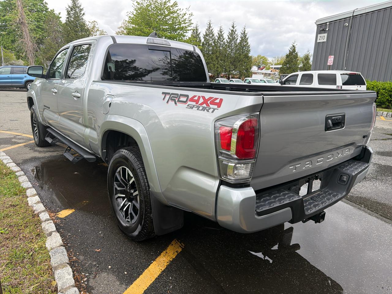 Toyota Tacoma 4WD  2023