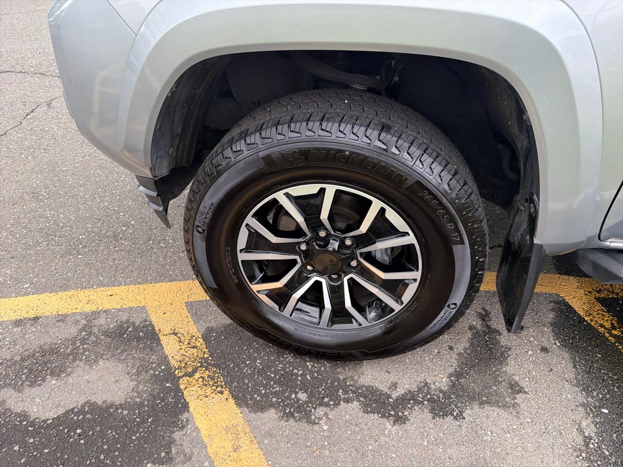 Toyota Tacoma 4WD  2023