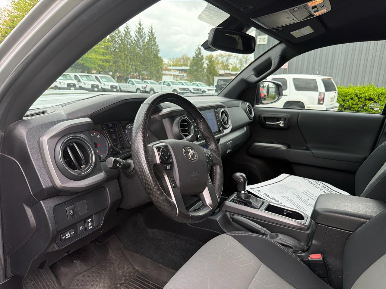 Toyota Tacoma 4WD  2023