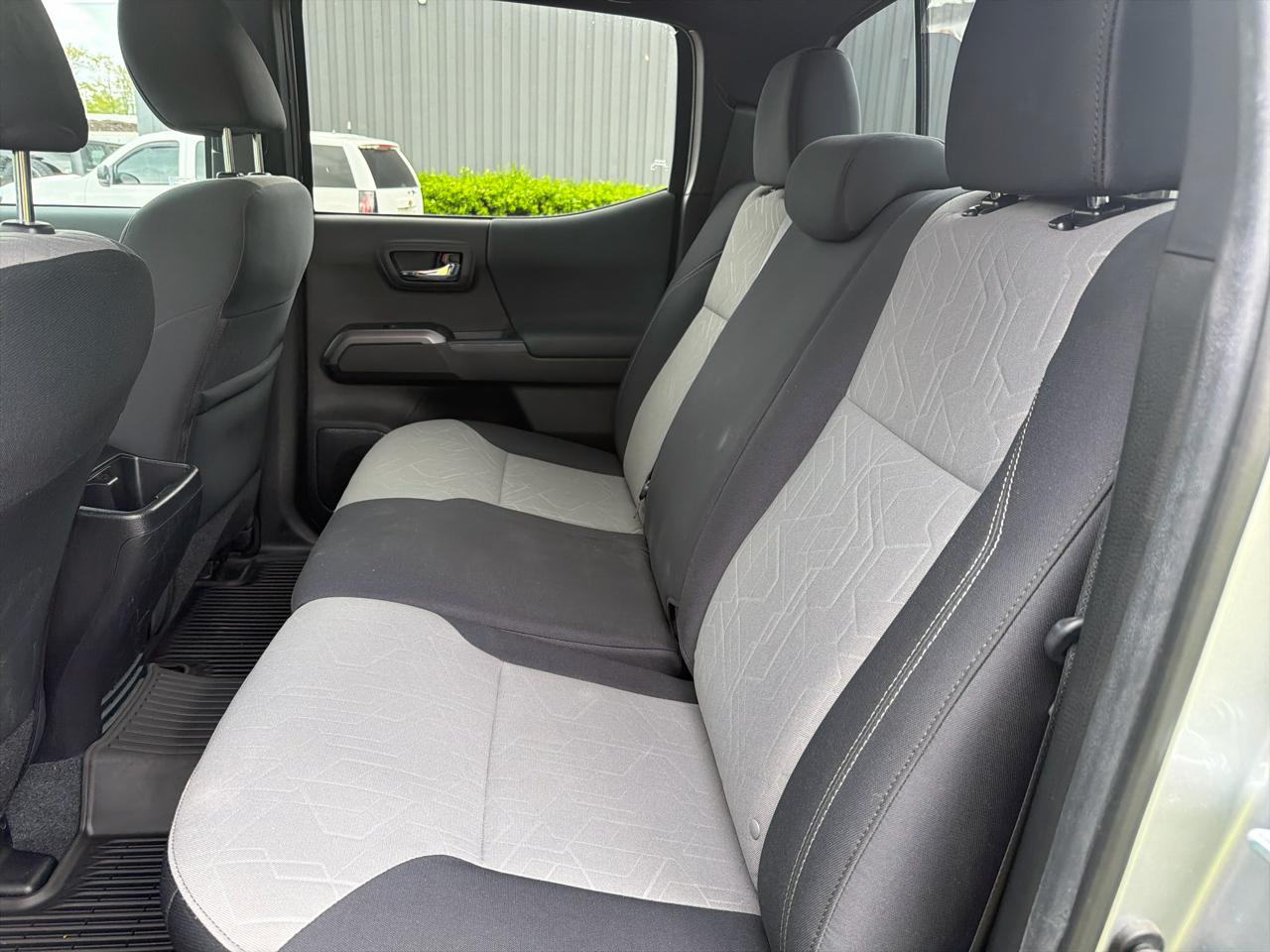 Toyota Tacoma 4WD  2023