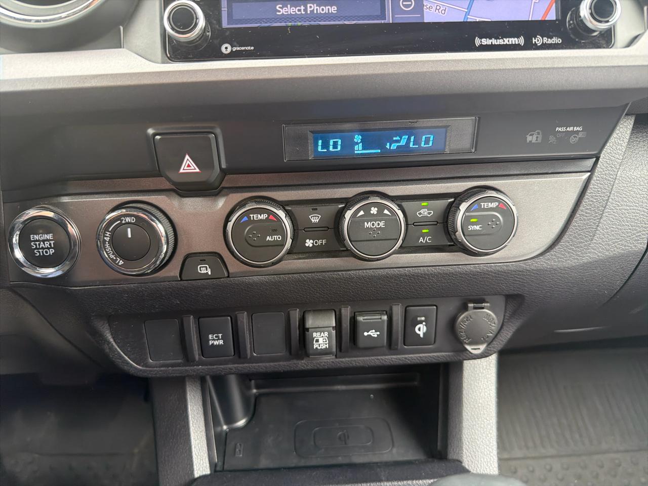 Toyota Tacoma 4WD  2023