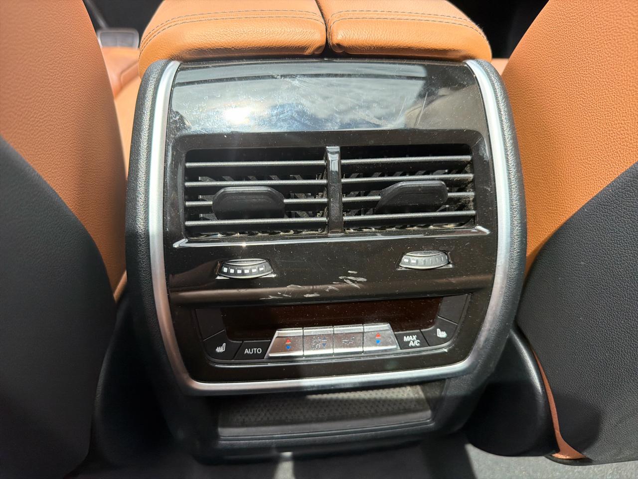 BMW X5 xDrive40i Sports Activity Vehicle 2022