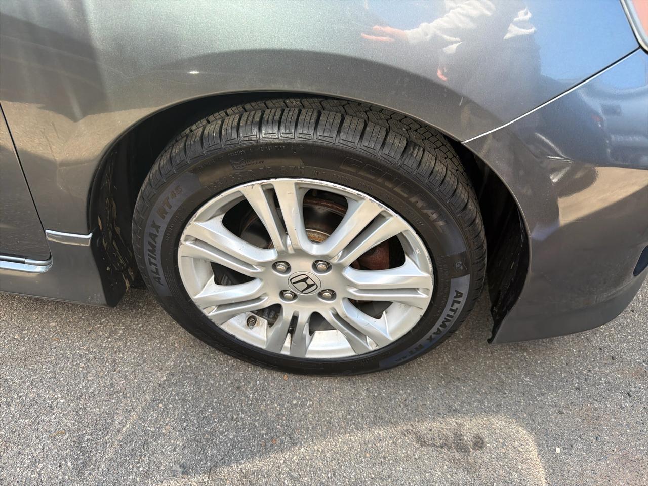 Honda Fit 5dr HB Auto Sport 2011