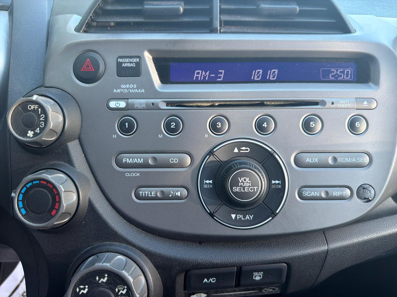 Honda Fit 5dr HB Auto Sport 2011
