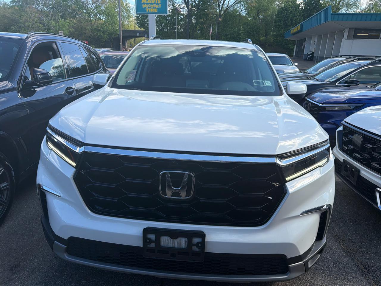 Honda Pilot Elite AWD 2024