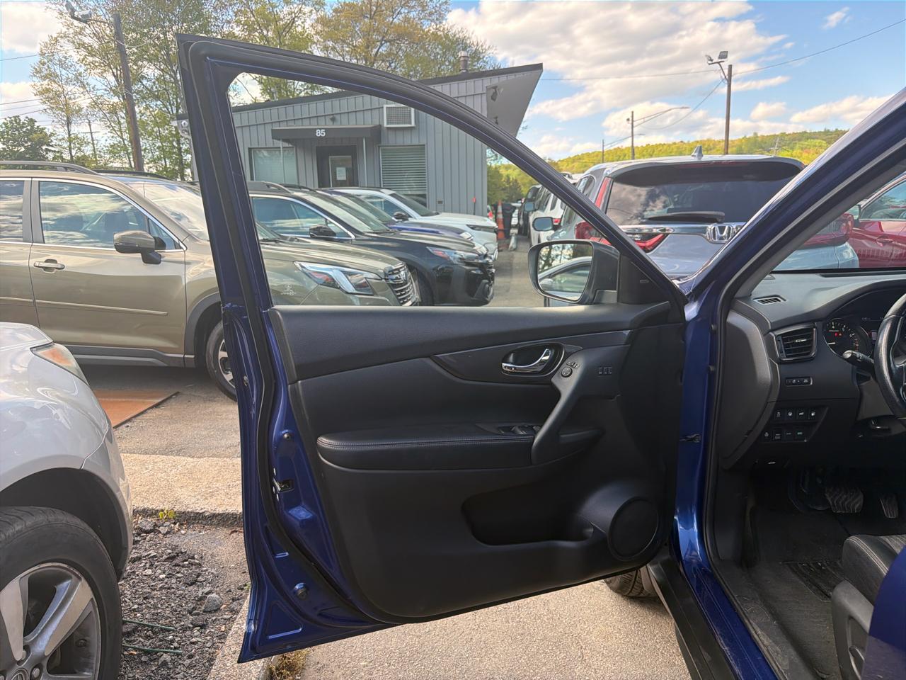 Nissan Rogue AWD SV 2020