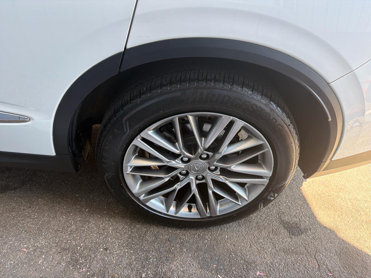Acura MDX SH-AWD w/Advance Package 2023