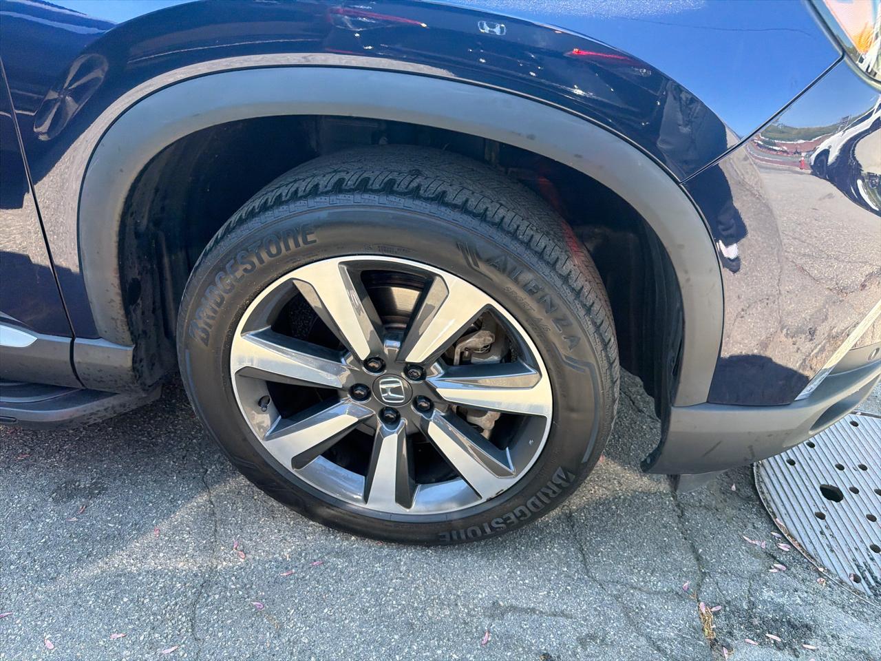 Honda Pilot Elite AWD 2023