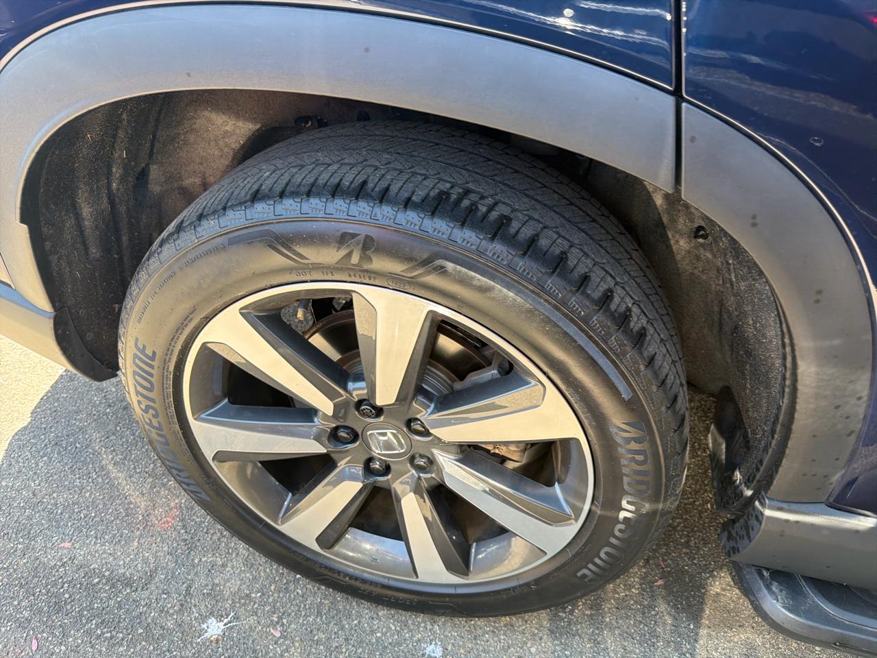Honda Pilot Elite AWD 2023