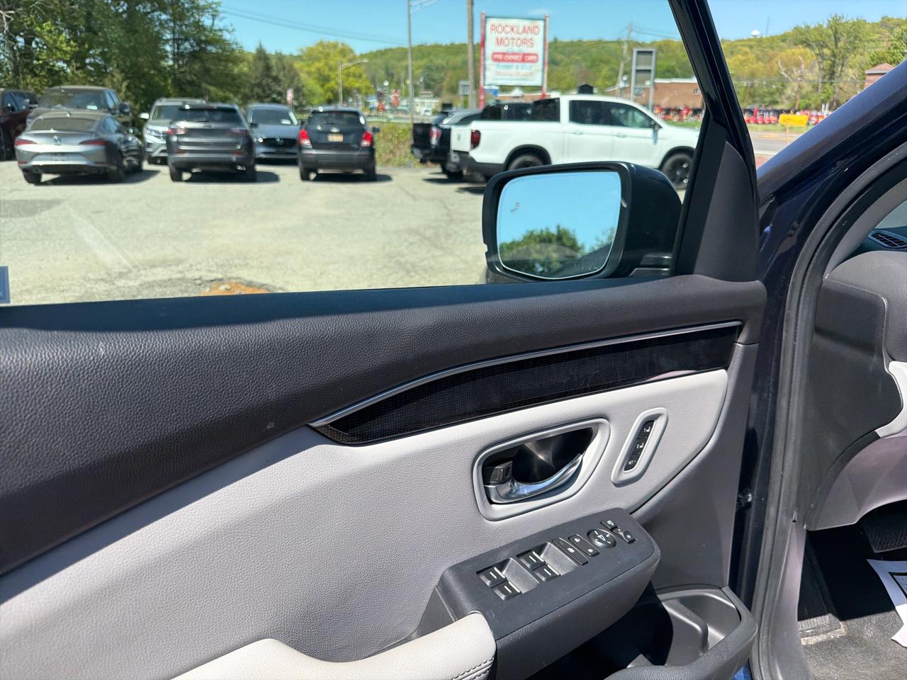 Honda Pilot Elite AWD 2023