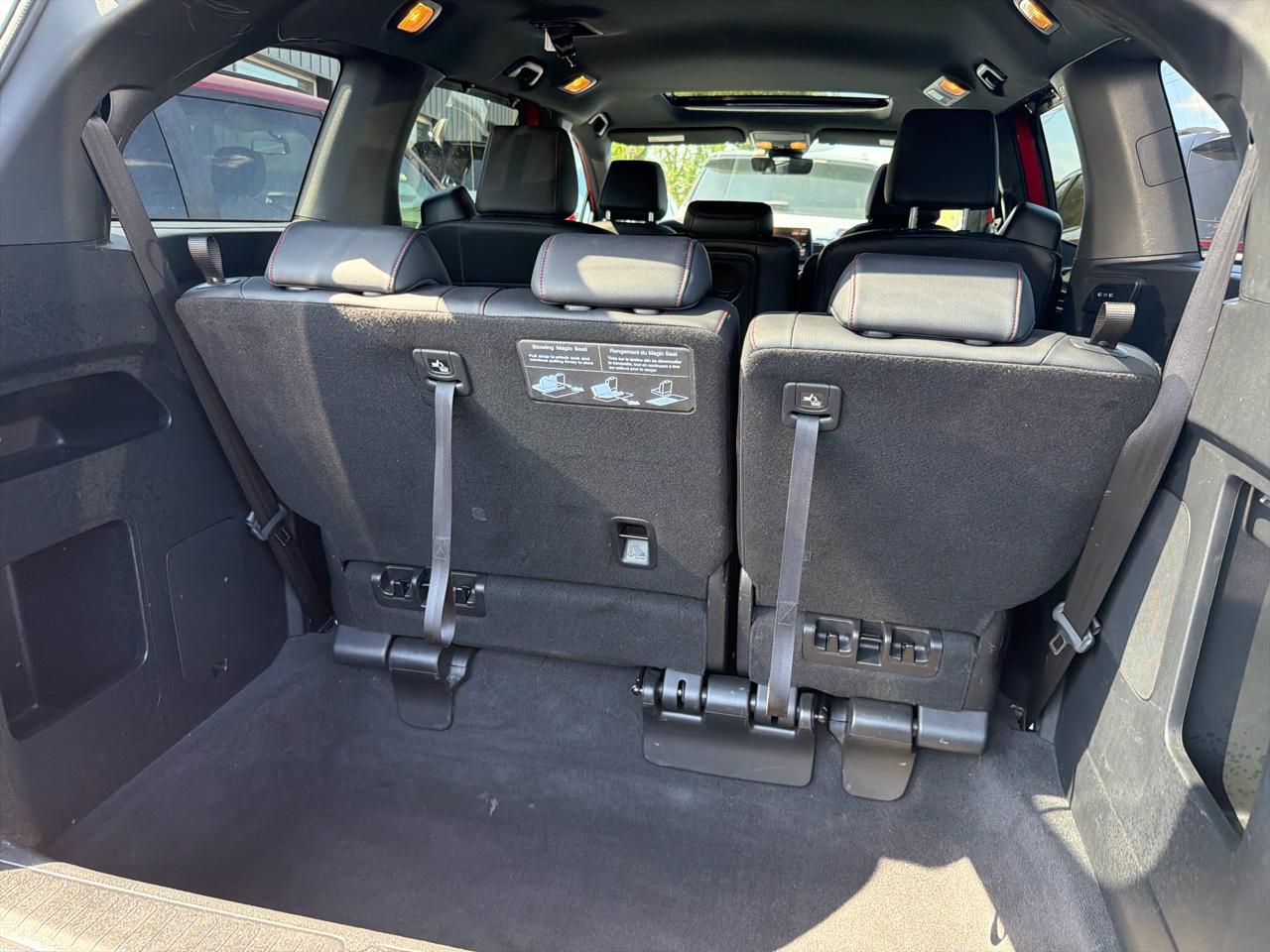 Honda Odyssey Sport-L Auto 2025