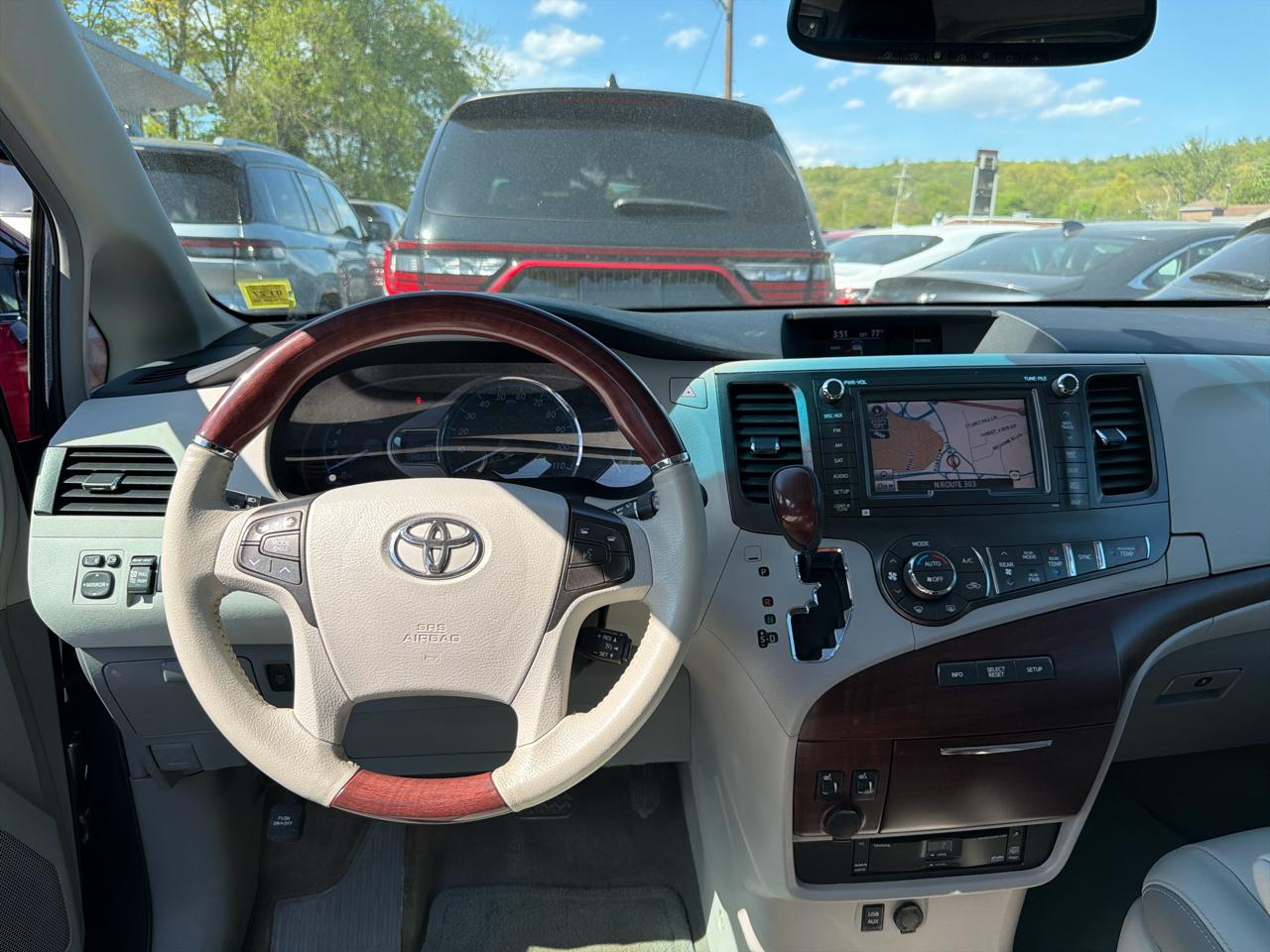 Toyota Sienna Limited 2013