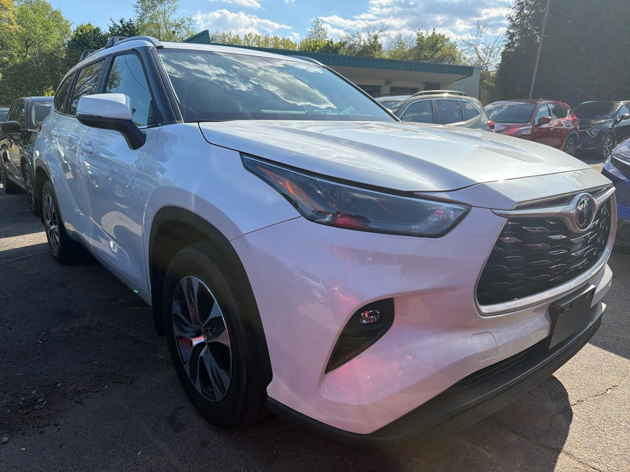 Toyota Highlander XLE 2023