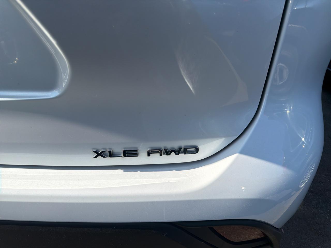 Toyota Highlander XLE 2023