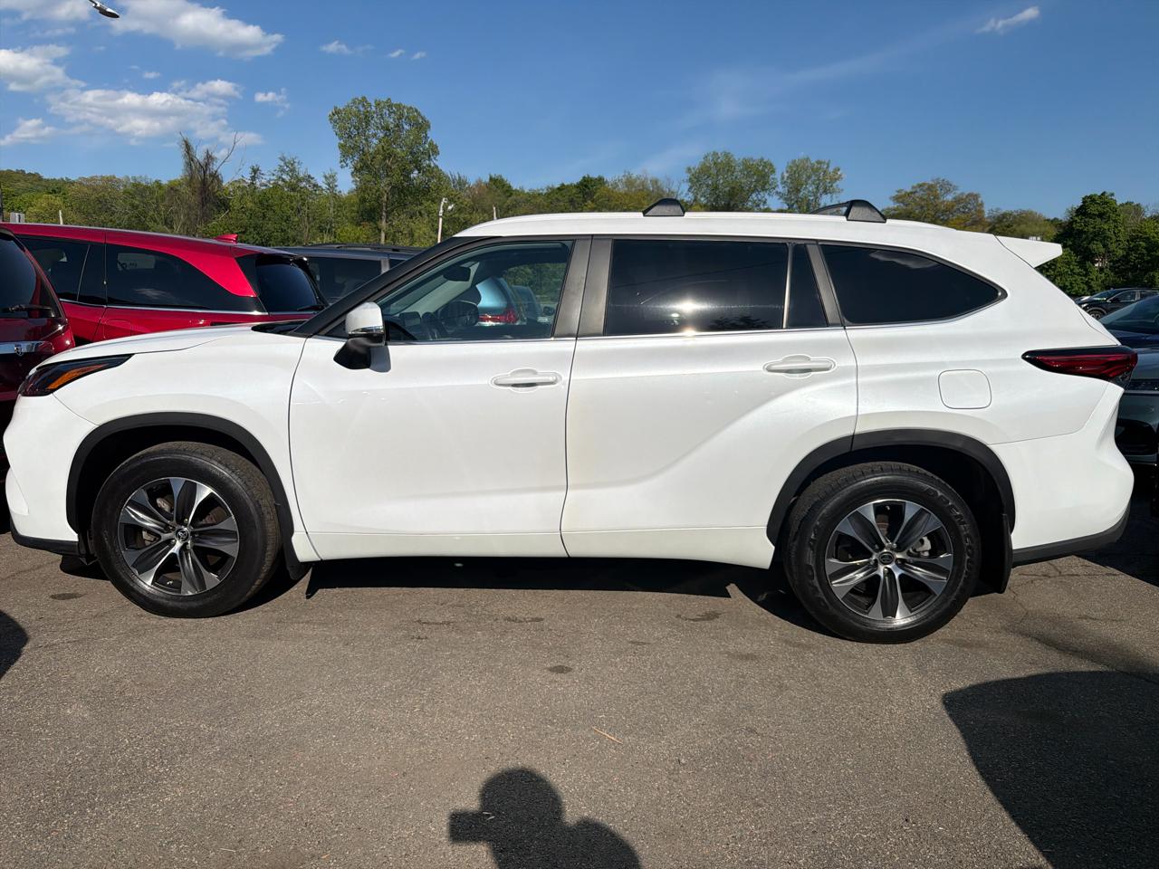 Toyota Highlander XLE 2023