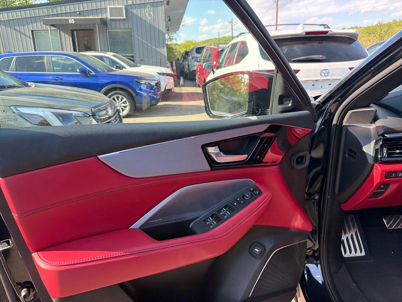 Acura MDX SH-AWD w/A-Spec Package 2025
