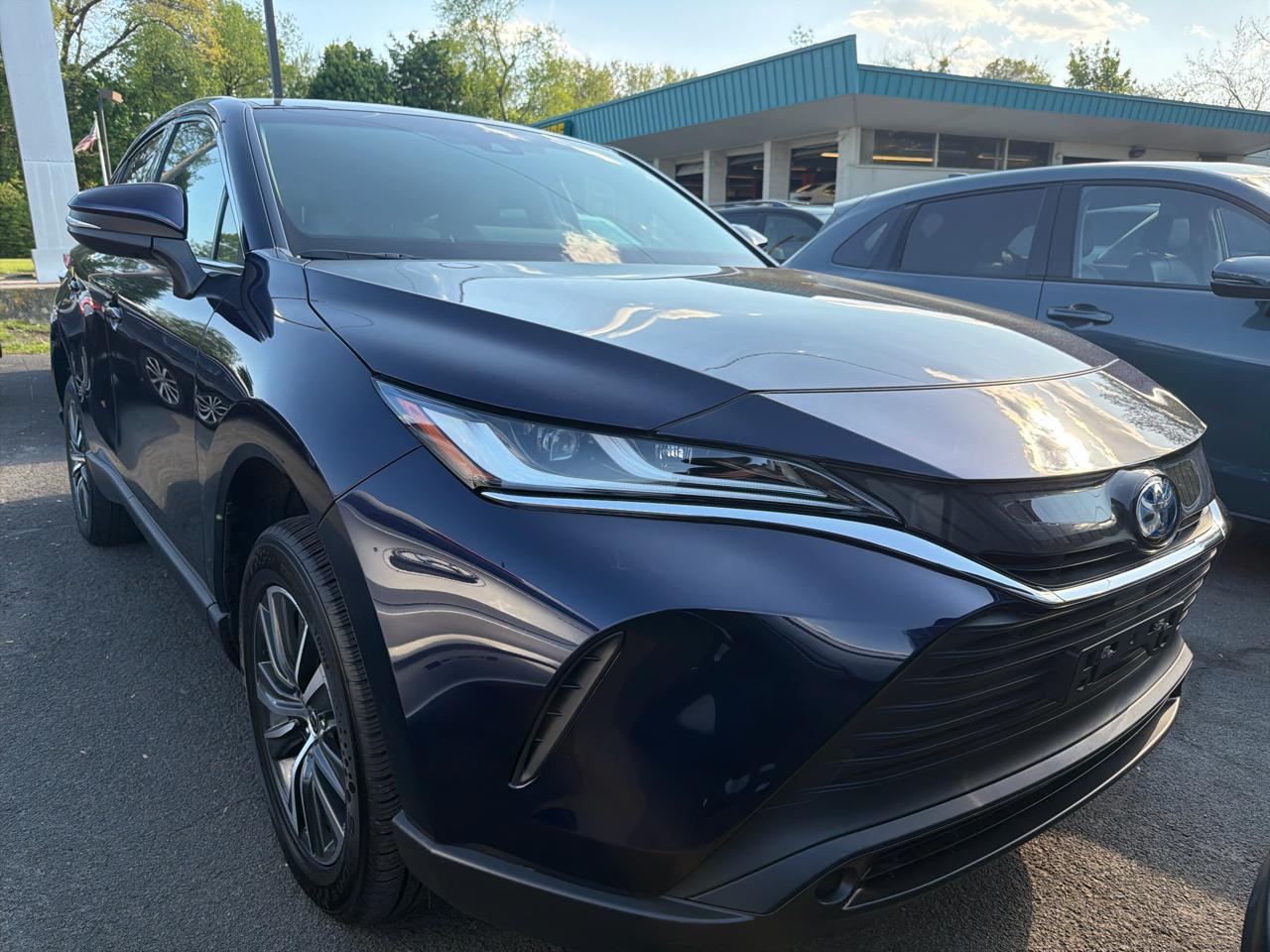 Toyota Venza LE 2023