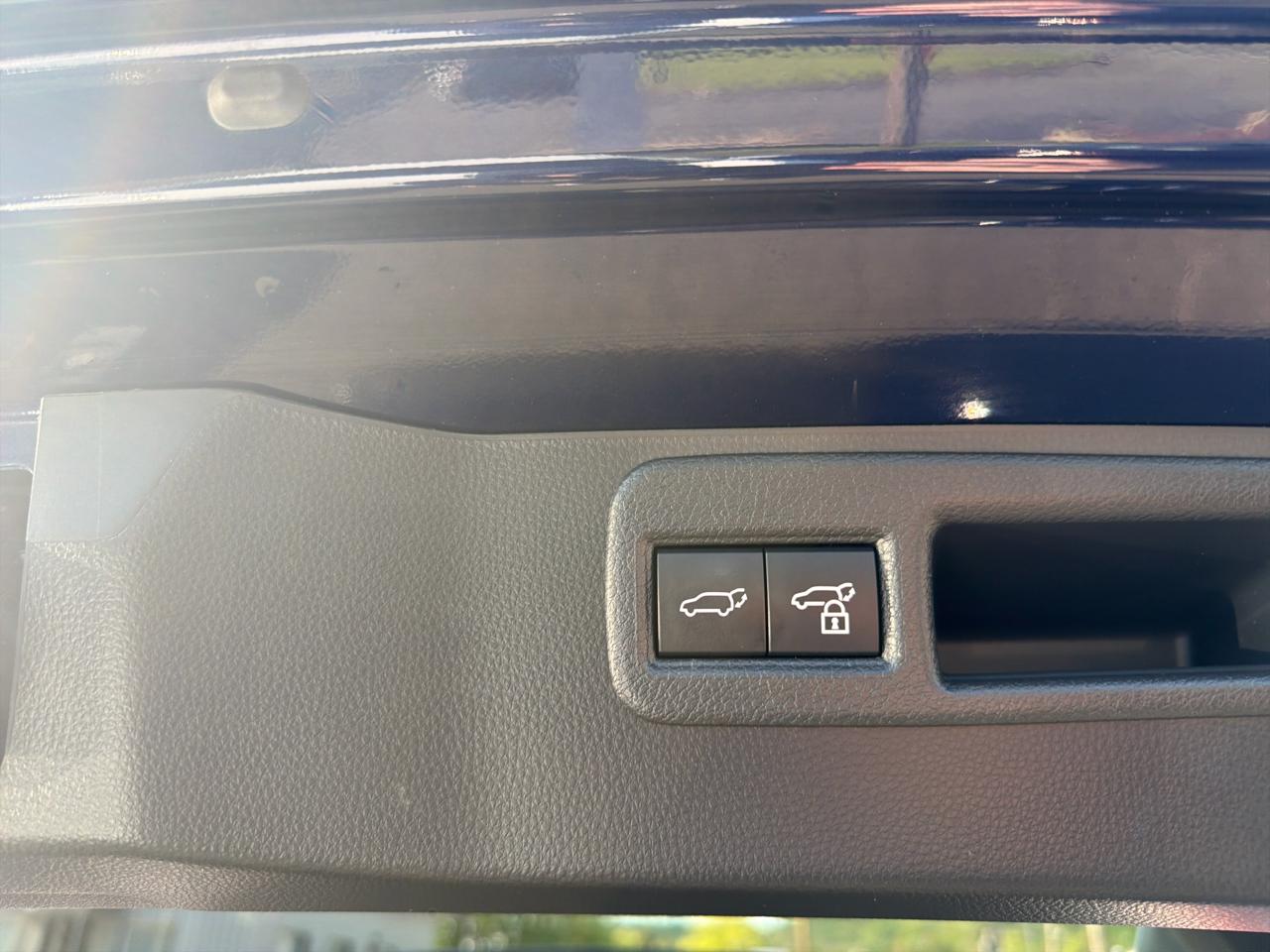 Toyota Venza LE 2023