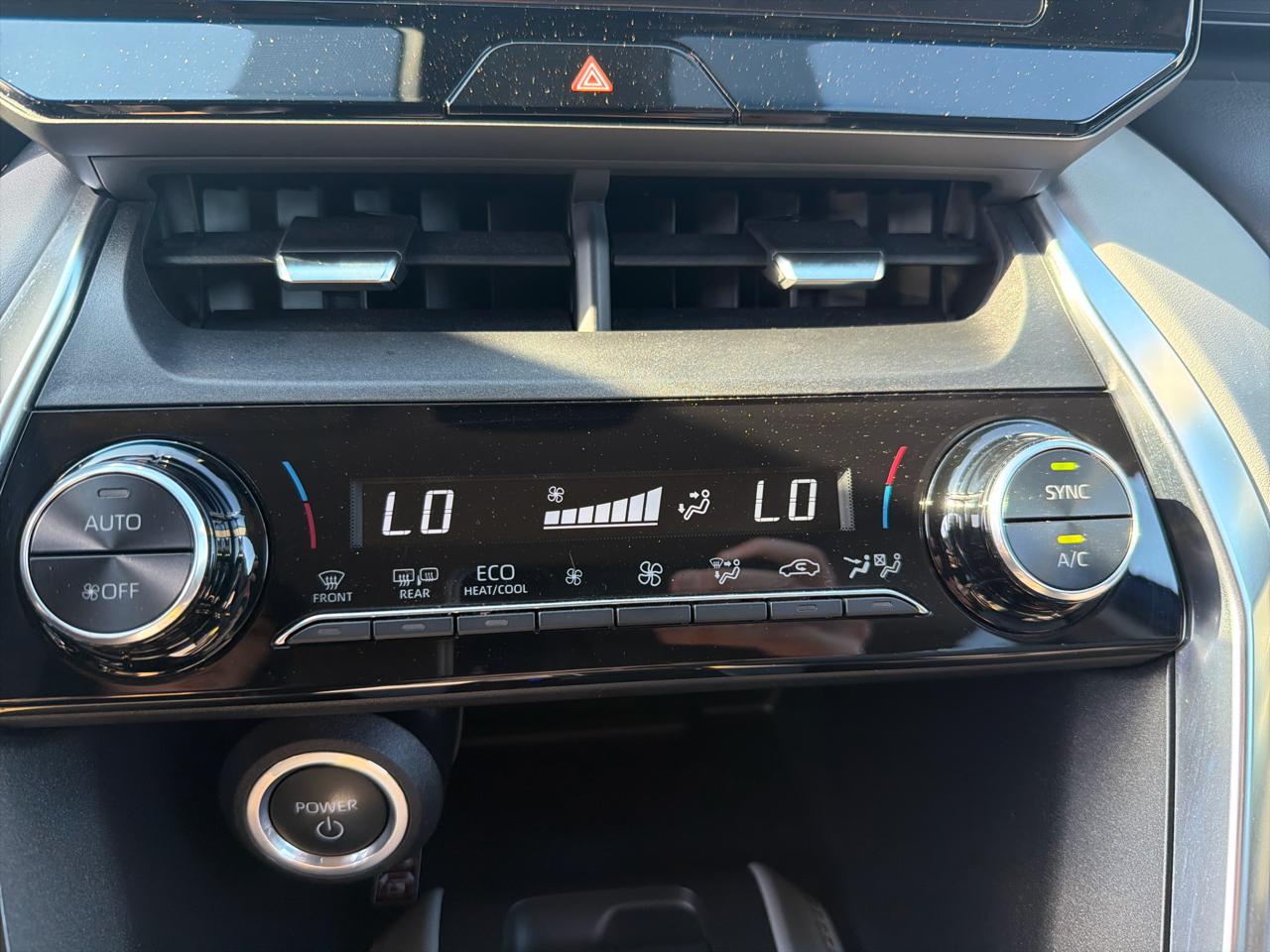 Toyota Venza LE 2023