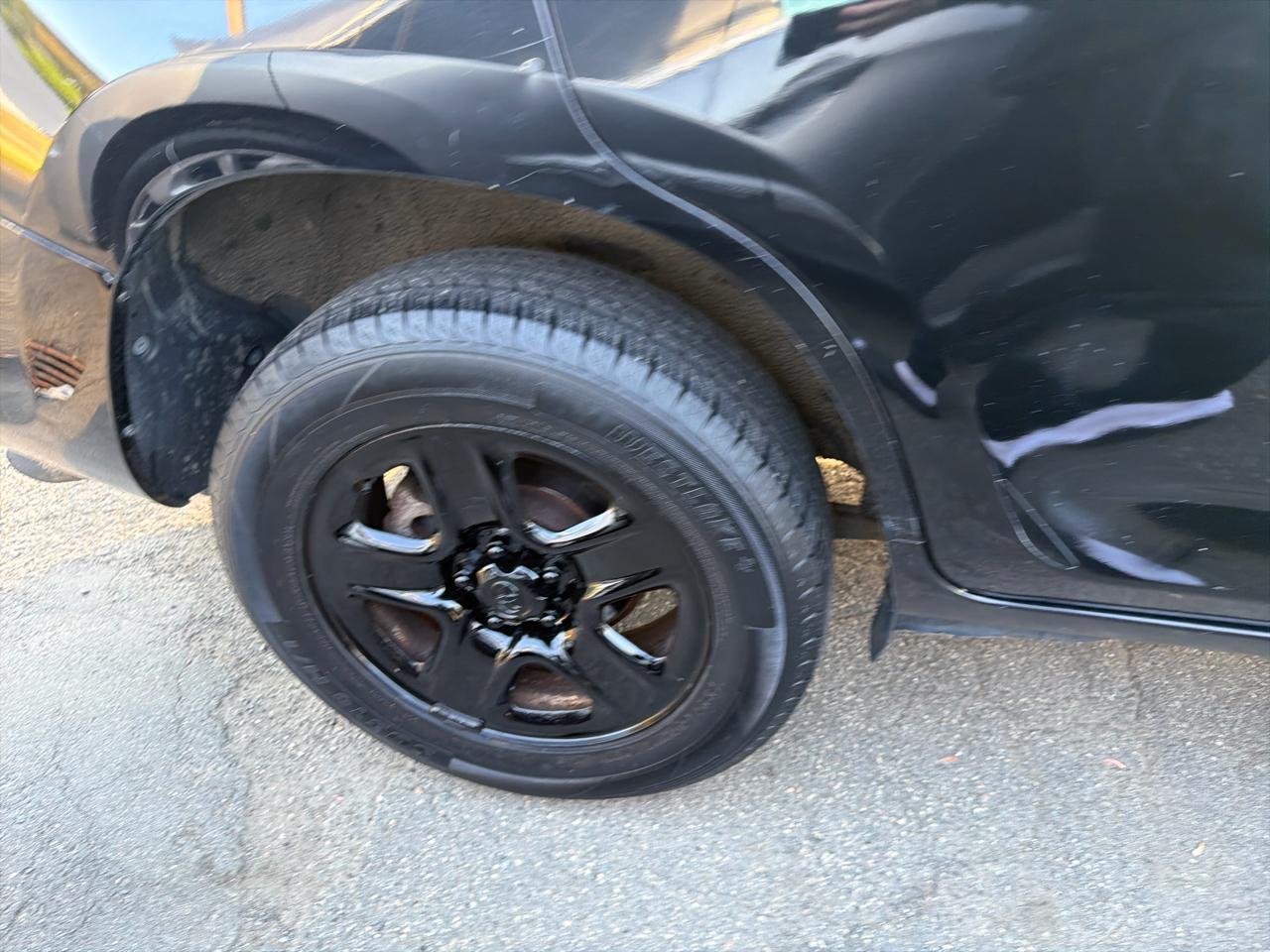 Toyota RAV4 4WD 4dr I4 (Natl) 2012
