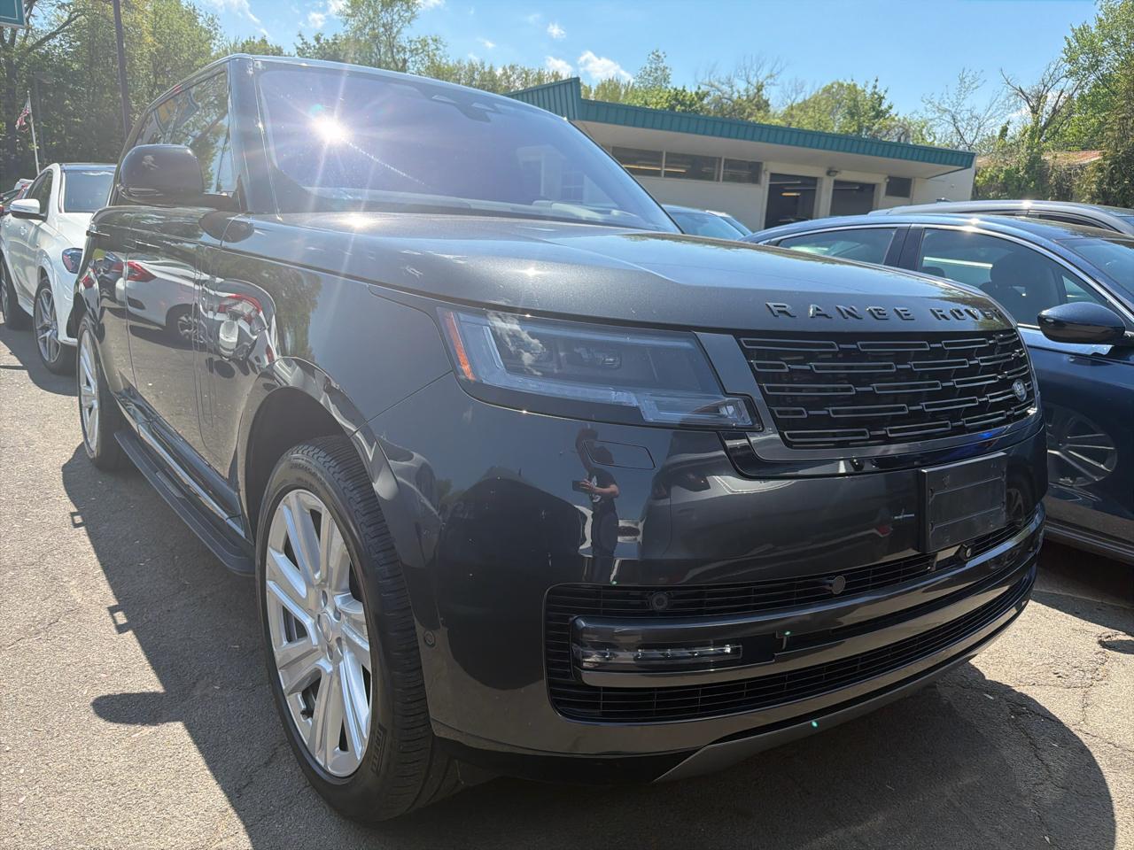 Land Rover Range Rover P400 SE SWB 2023