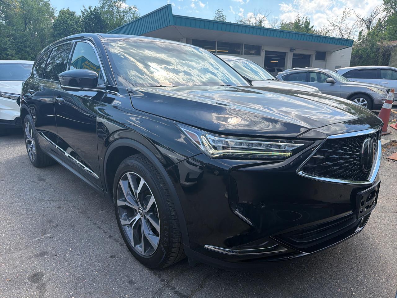 Acura MDX SH-AWD w/Technology Package 2023