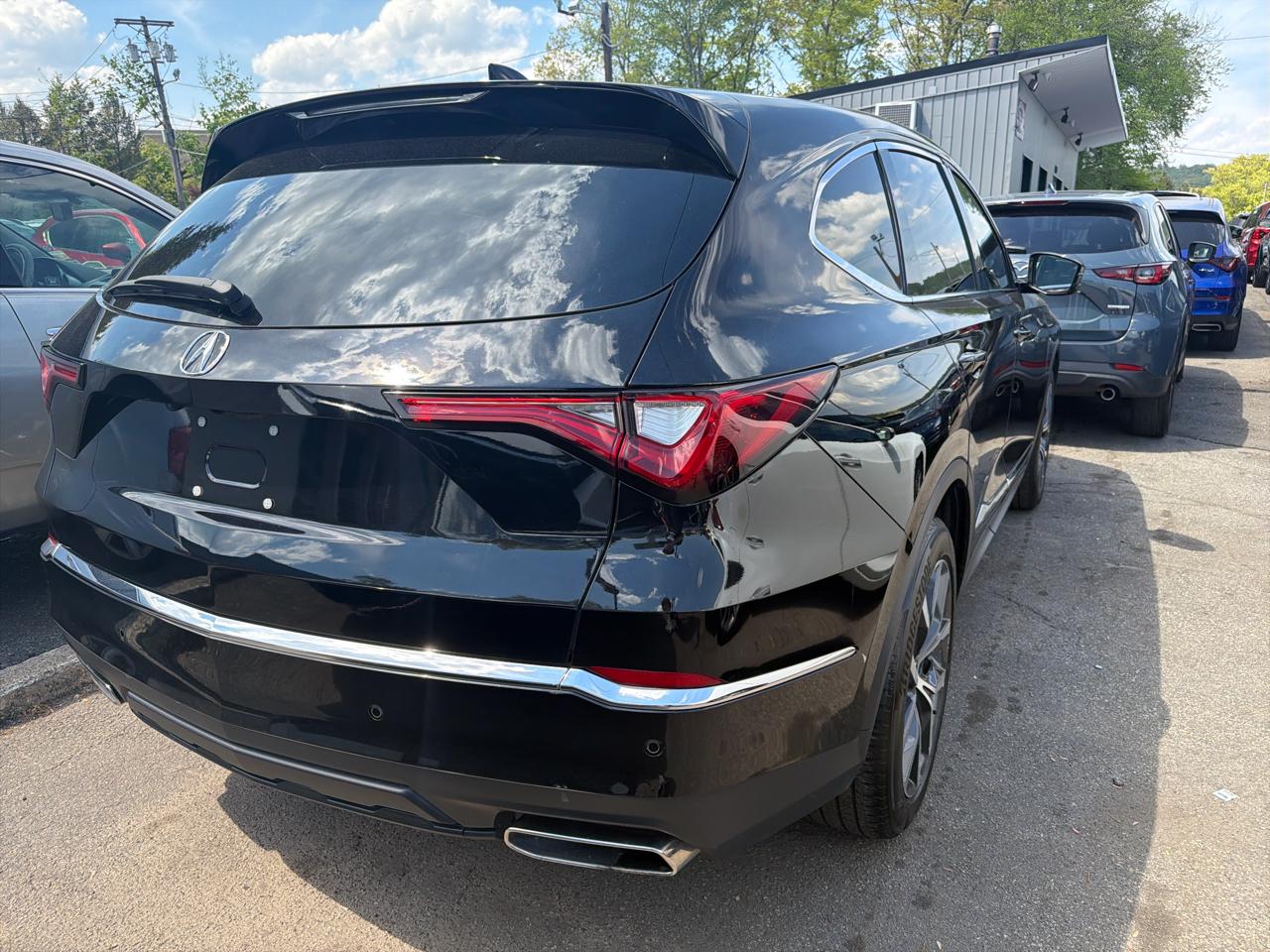 Acura MDX SH-AWD w/Technology Package 2023