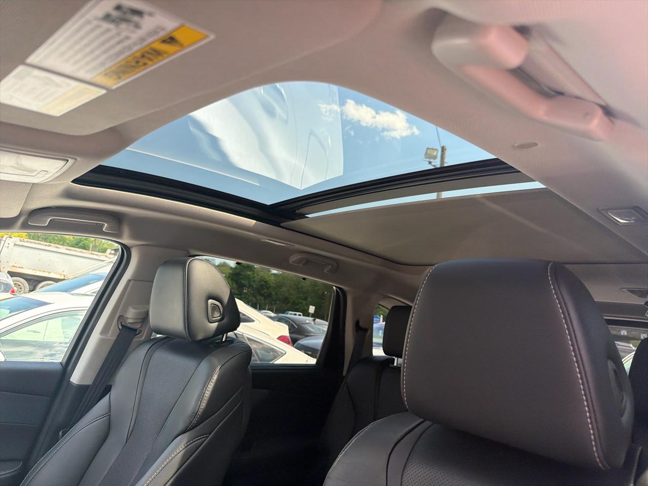 Acura MDX SH-AWD w/Technology Package 2023
