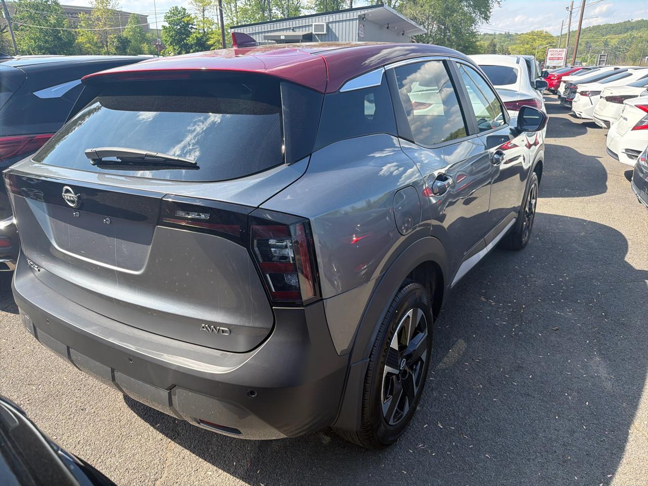 Nissan Kicks SV AWD 2025