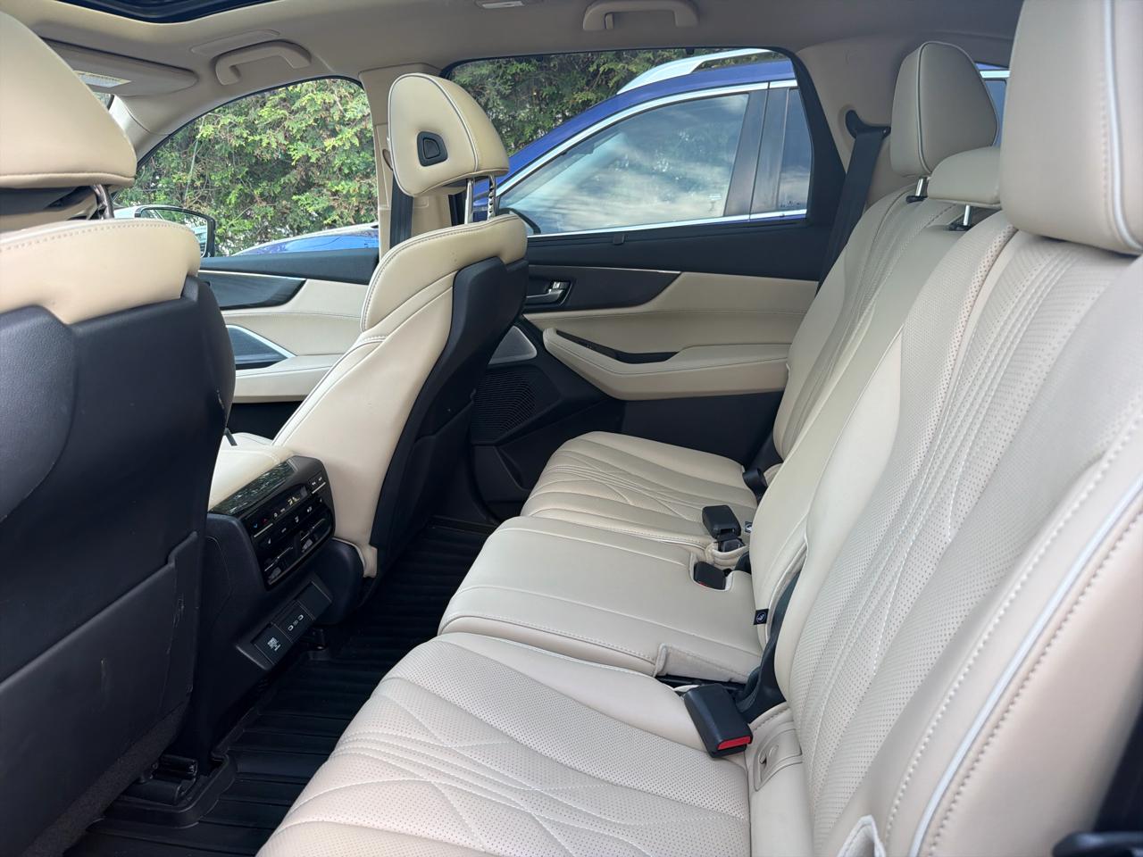 Acura MDX SH-AWD w/Advance Package 2025
