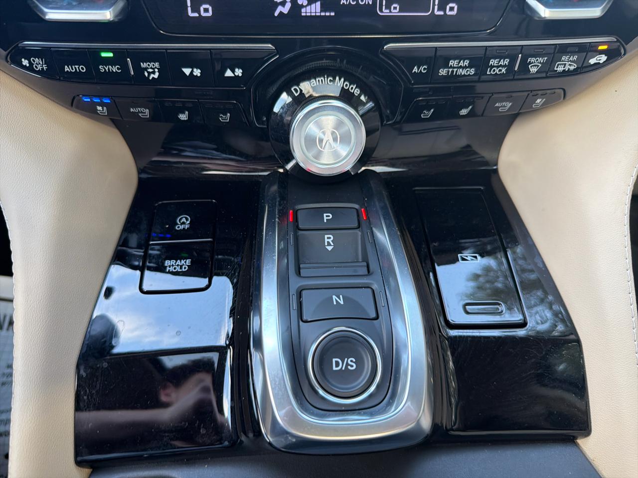 Acura MDX SH-AWD w/Advance Package 2025