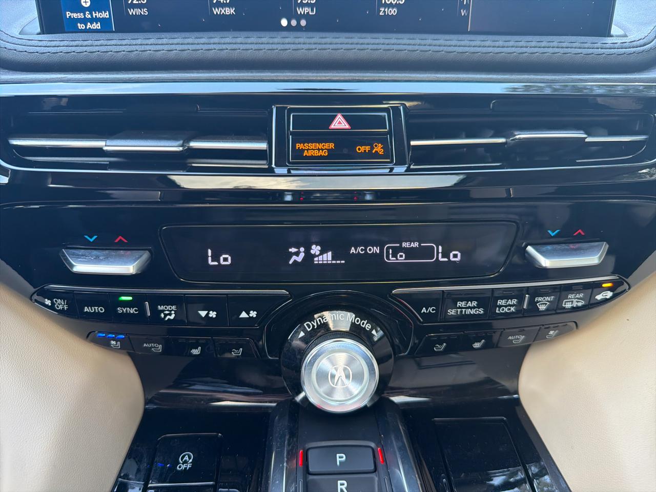 Acura MDX SH-AWD w/Advance Package 2025